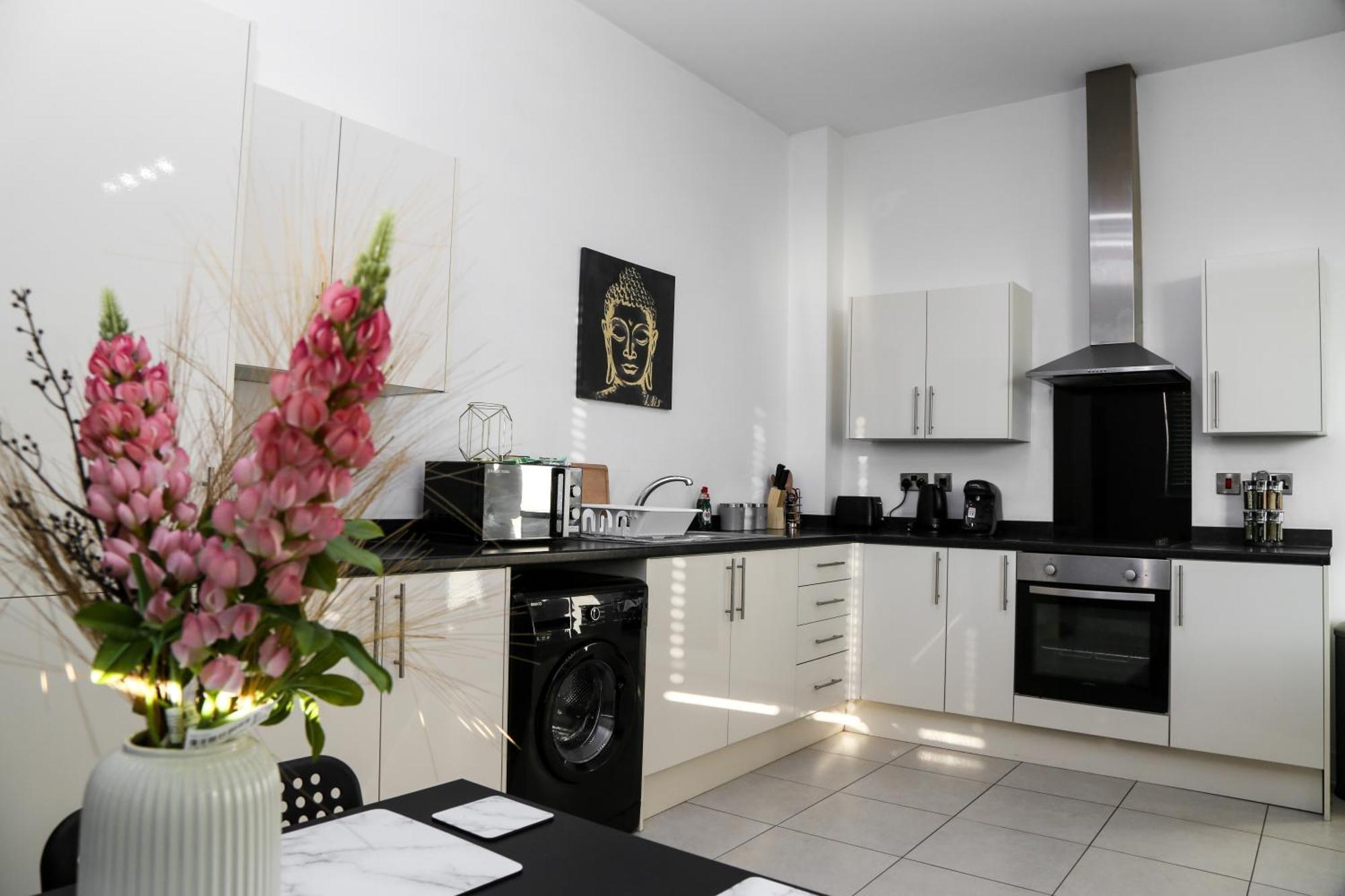 Appartamento Luxurious & Lavish Salford Quays Free Parking Manchester Esterno foto
