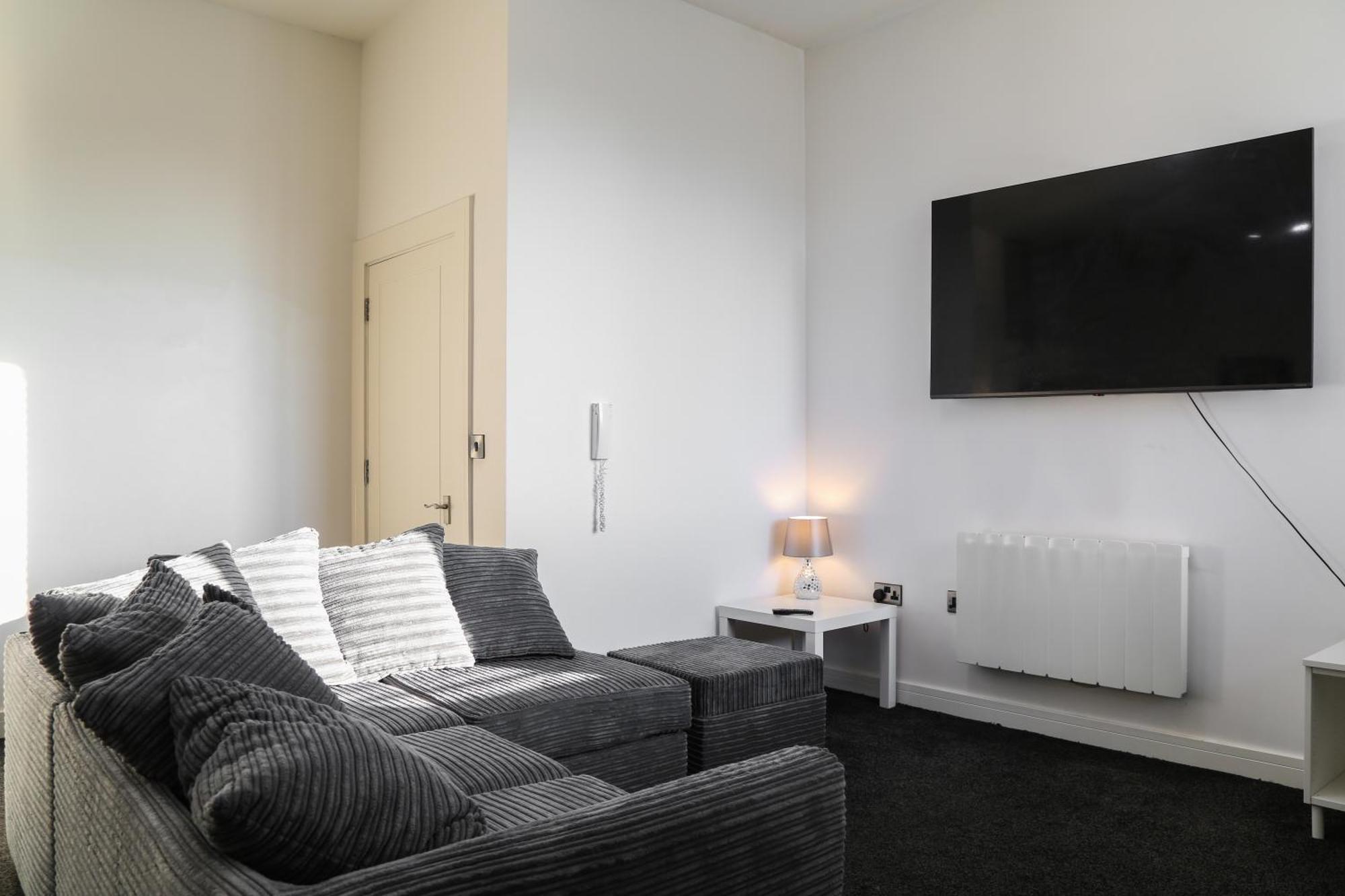 Appartamento Luxurious & Lavish Salford Quays Free Parking Manchester Esterno foto